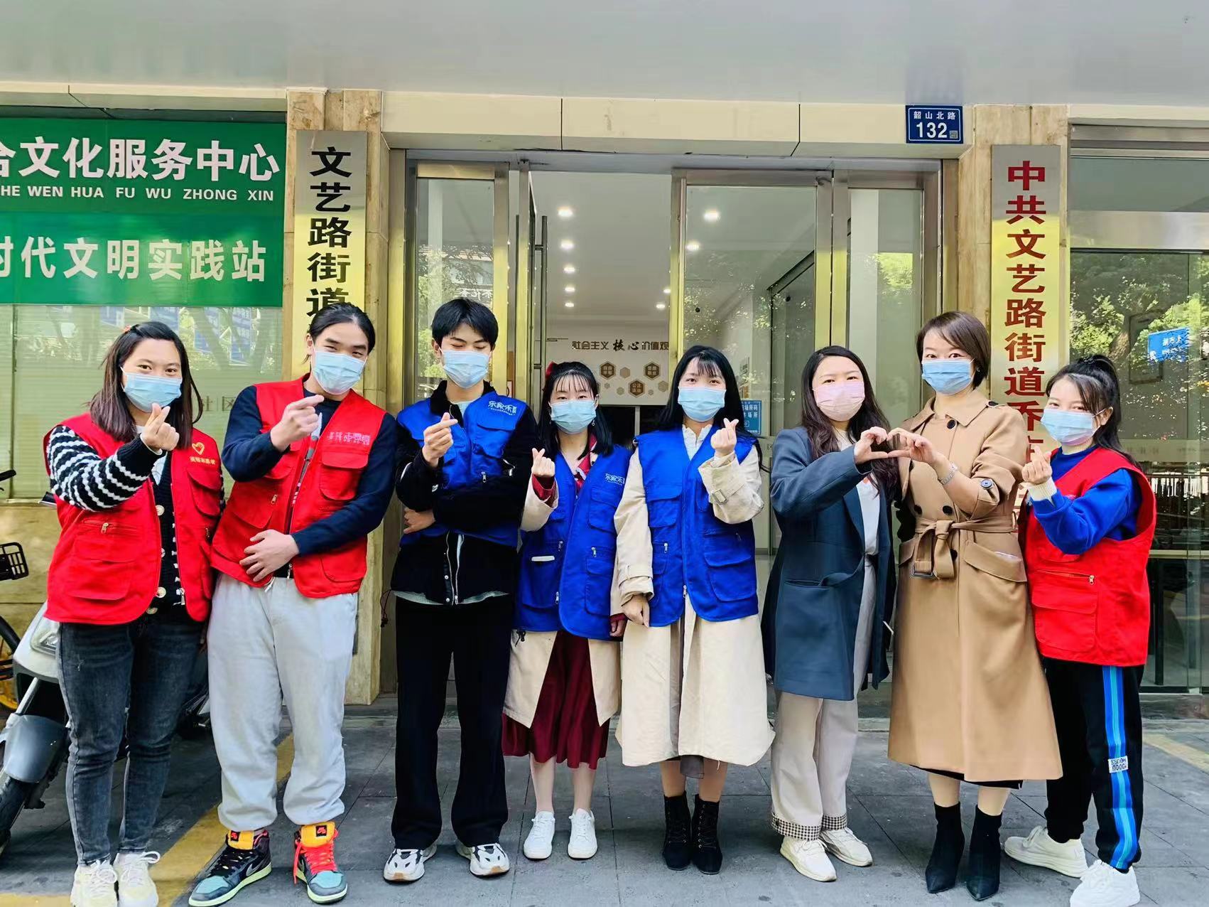 《東家樂家裝在行動》勇?lián)鐣熑危瑠^戰(zhàn)抗疫一線！